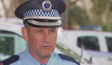 Safe stolen from Sydney hotel held no valuables, police say