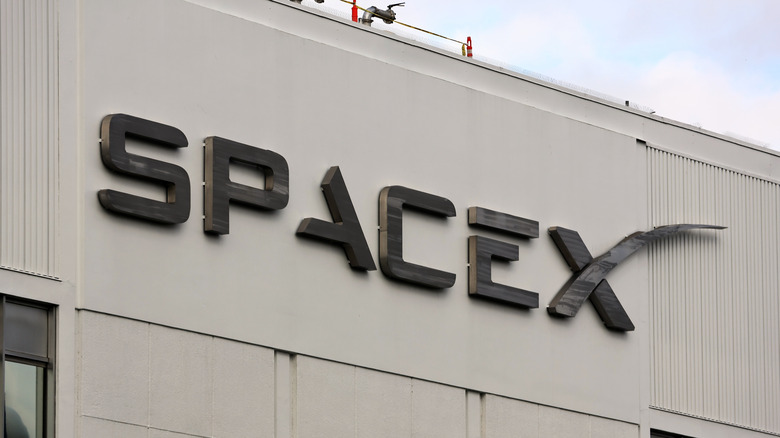 An exterior shot of a SpaceX building in California