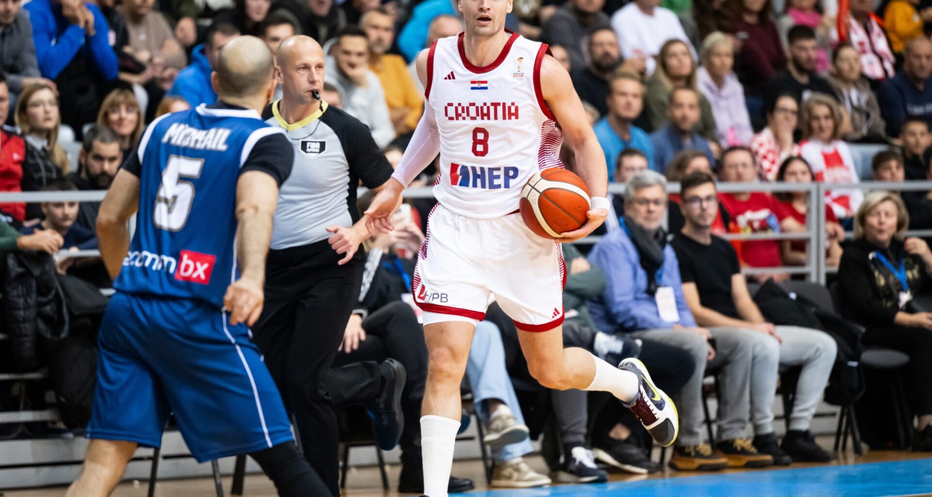 Which nations can stay perfect on Friday? | FIBA Basketball