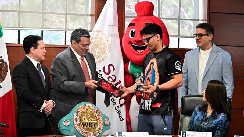 Lester Martínez Received Recognition for the Best Fight of 2025