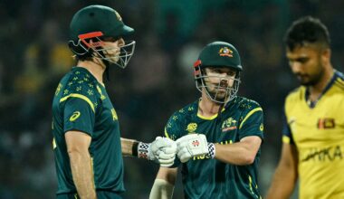 LIVE: Marsh, Head power Australia to 181