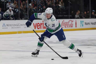 Detroit Red Wings general manager Steve Yzerman targets Vincent Trocheck, Nazem Kadri and Elias Pettersson in NHL trade rumors