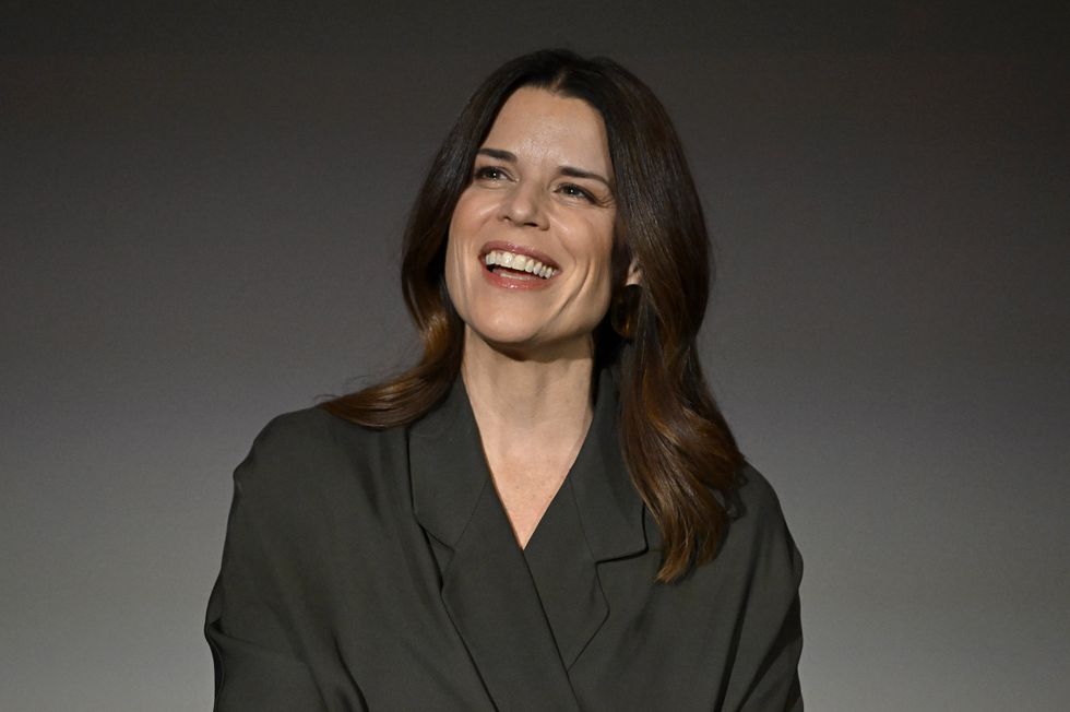 Neve Campbell