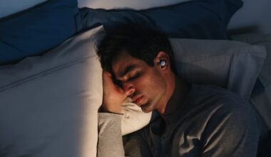These Wireless Earbuds Monitor Your Brainwaves While You Sleep