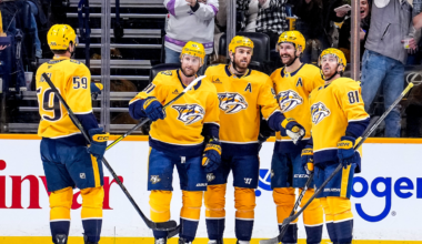 Stamkos scores twice in 3rd, Predators rally past Blues