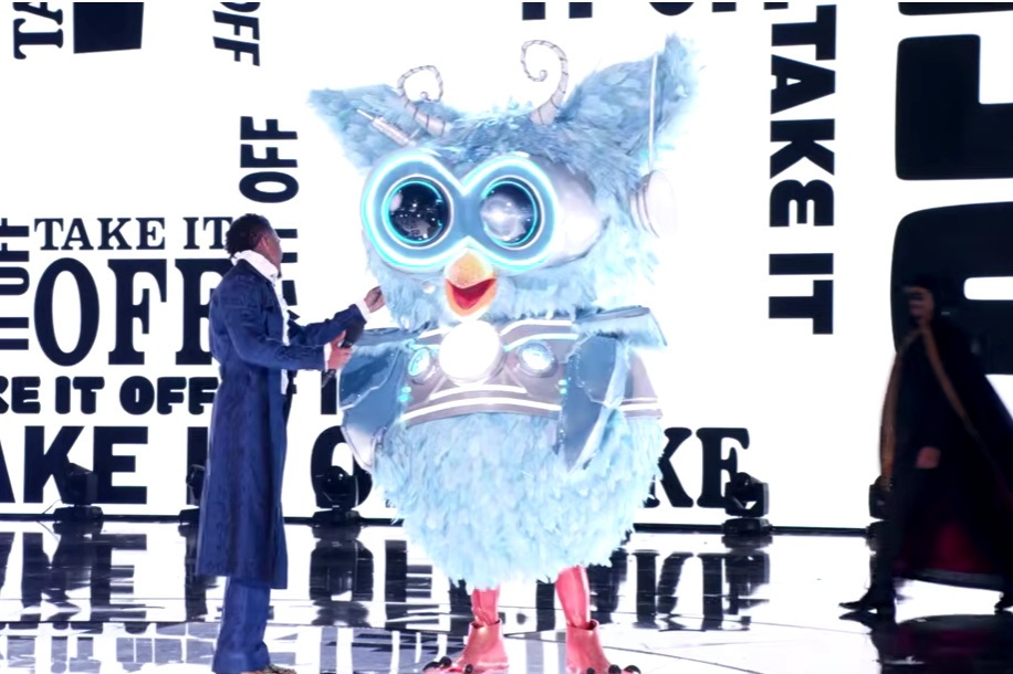 Owl is unmasked on Fox's "The Masked Singer."