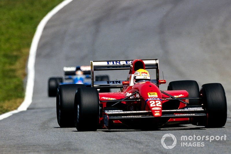 Pierluigi Martini (BMS Scuderia Italia) en 1992