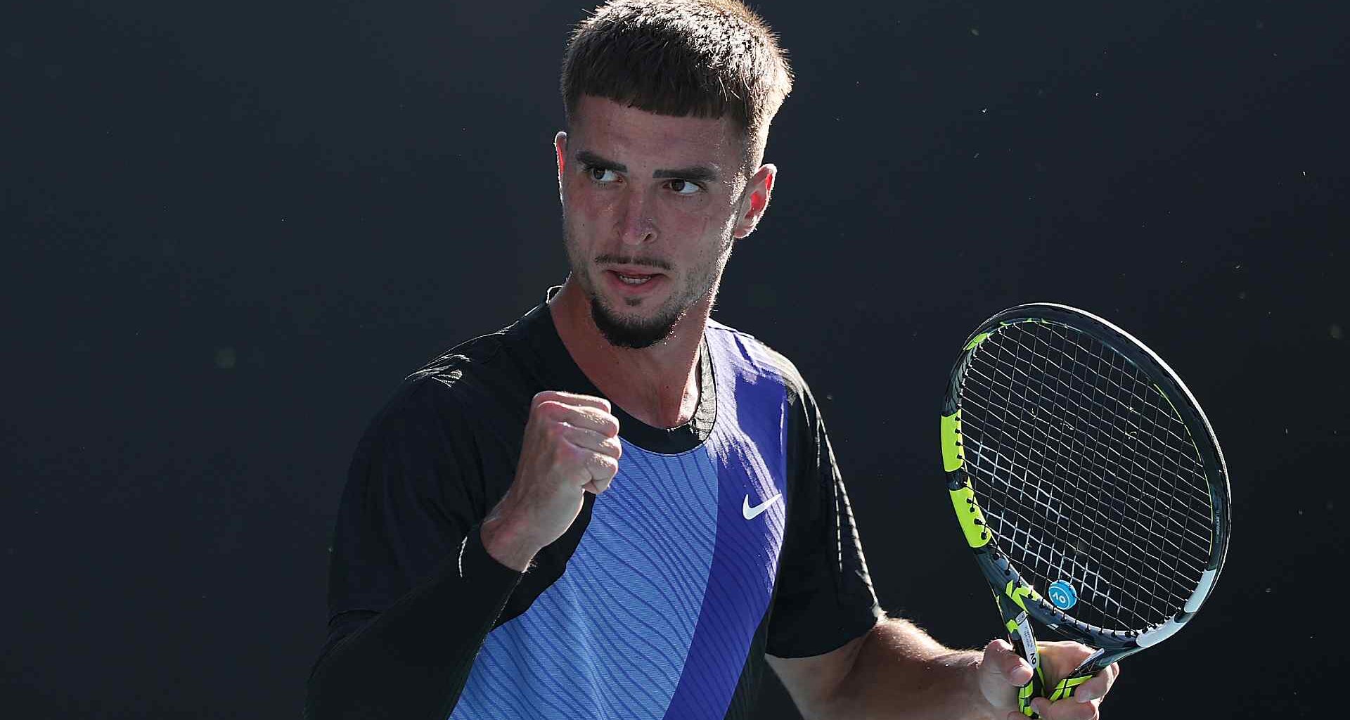 Dino Prizmic outlasts home hope Nicolas Jarry in Santiago opener | ATP Tour