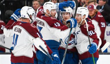 Necas, Kelly each has 2 points, Avalanche defeat Mammoth