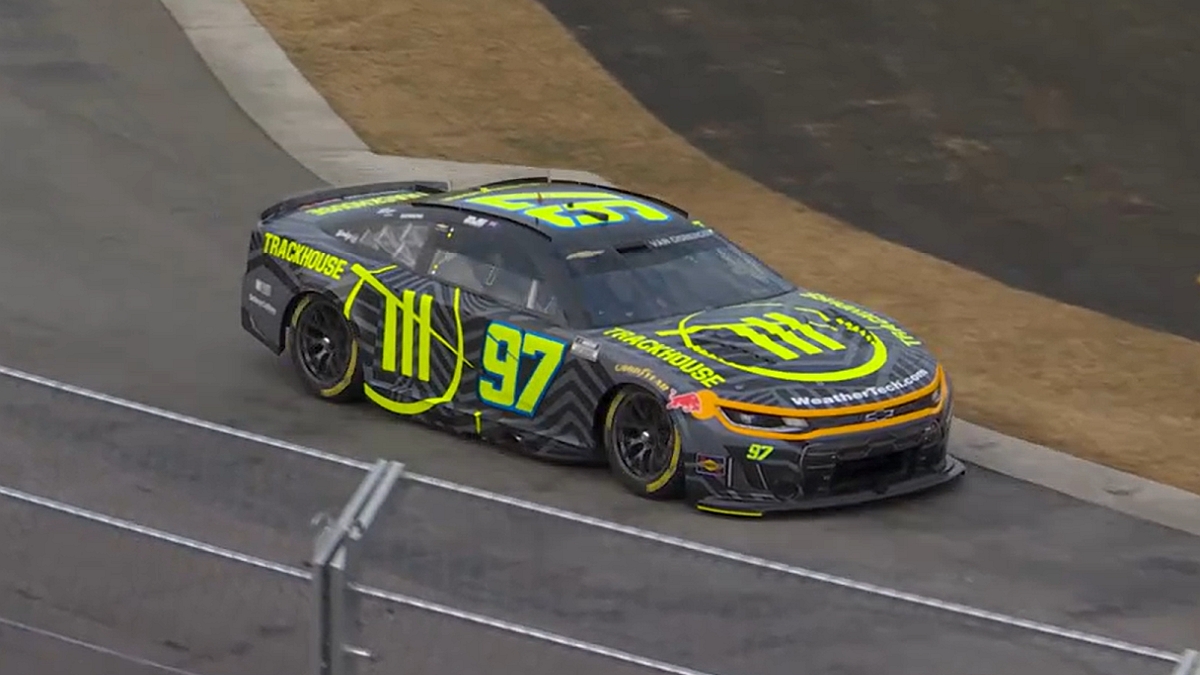 SVG locks in Clash main event start