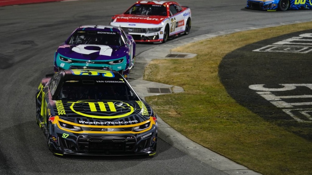 Shane van Gisbergen leads NASCAR Clash Bowman Gray Stadium