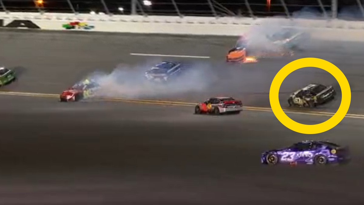 Shane van Gisbergen Daytona Clash 2025 Race Report NASCAR Cup Series