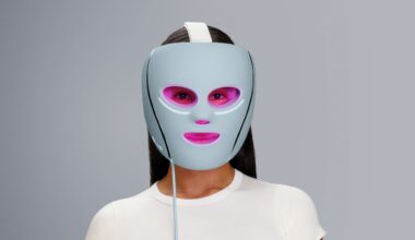 Shark Beauty enters skincare device market with CryoGlow Mask