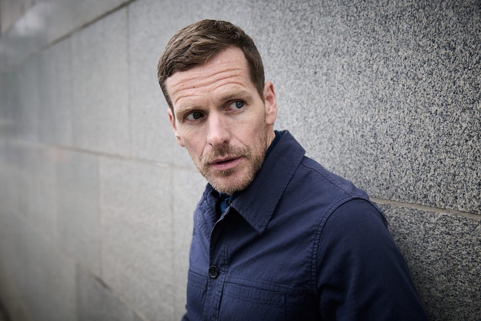 Shaun Evans, Betrayal shaun evans, betrayal