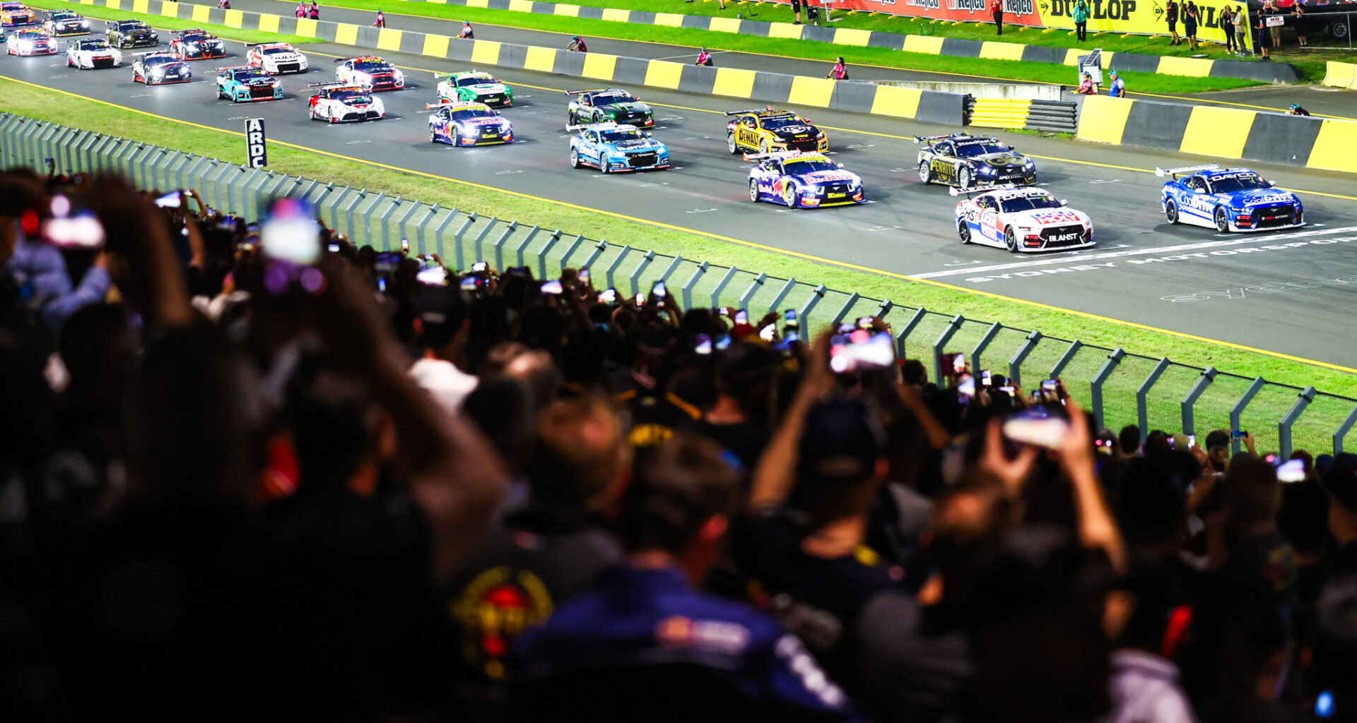 Record crowd turns out for 2026 DUNLOP Sydney 500 - Repco Supercars Championship