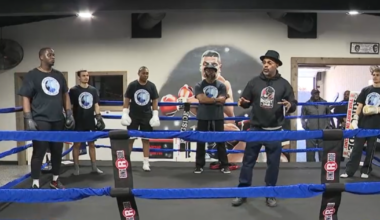 Comedian and Indianapolis native Mike Epps opens boxing gym on north side