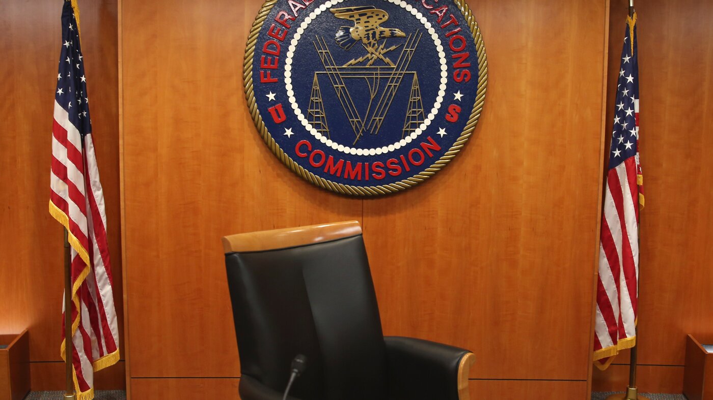 FCC marks America’s 250th anniversary with call for more patriotic content : NPR