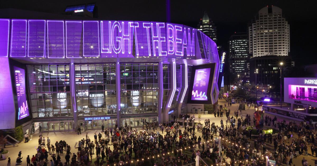 MLB owners want salary cap. Ask NBA fans in Sacramento how it's going