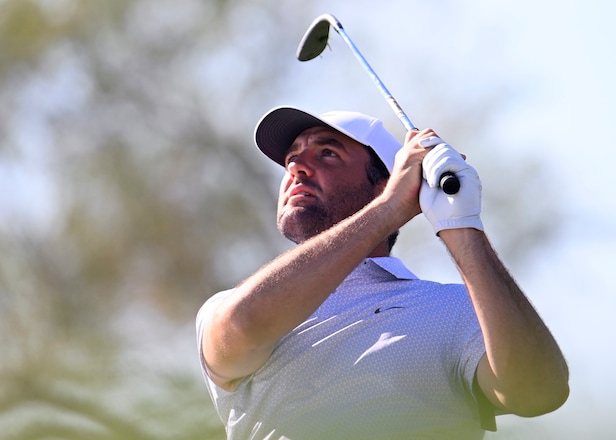 Scottie Scheffler corrects a glitch in his grip and rallies to be a weekend factor in Phoenix – Australian Golf Digest
