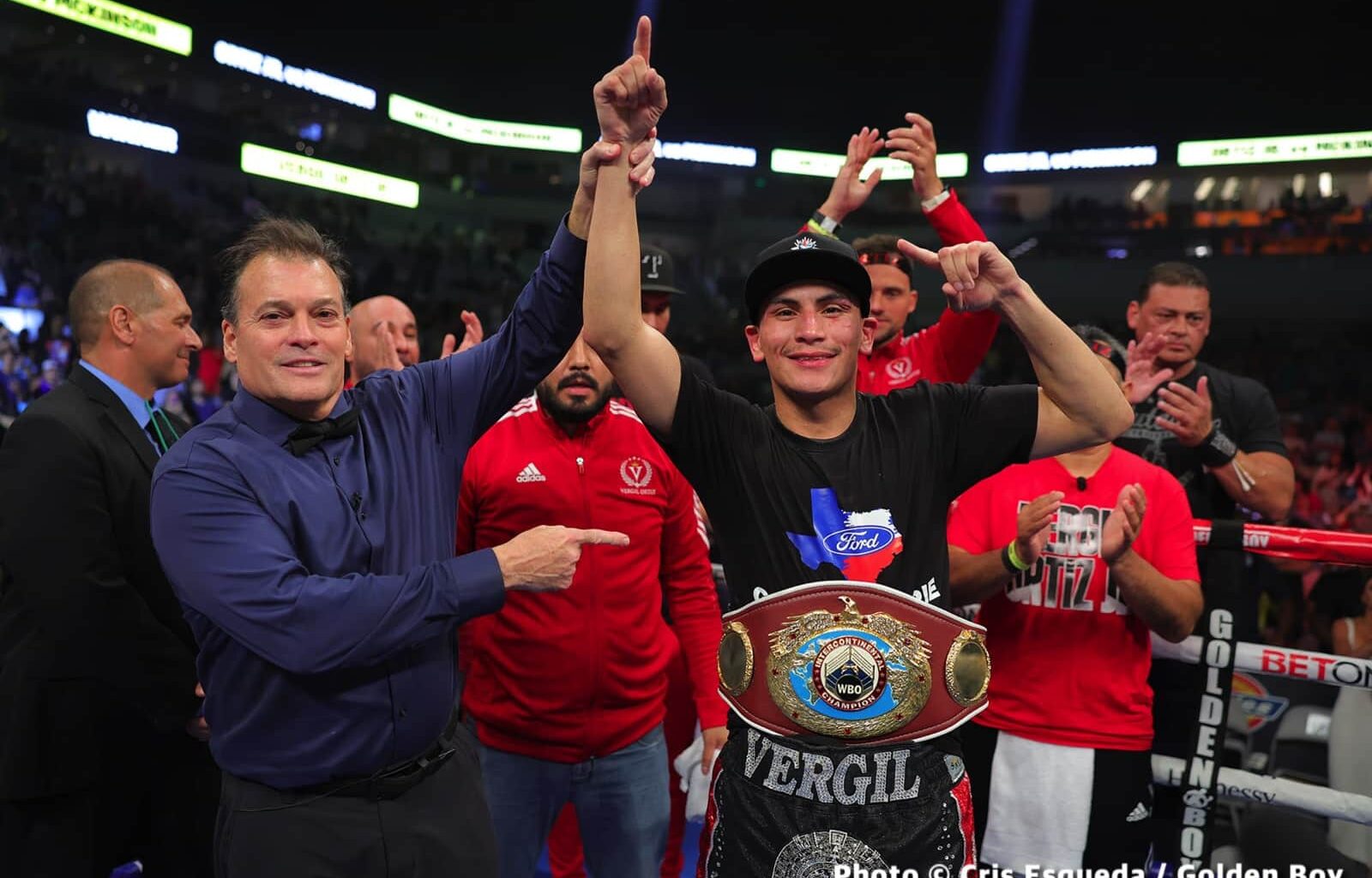 Image: Judge Stops Vergil Ortiz Jr. From Leaving De La Hoya
