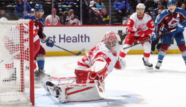 Gibson makes 21 saves, Red Wings blank Avalanche in 2nd game of home-and-home