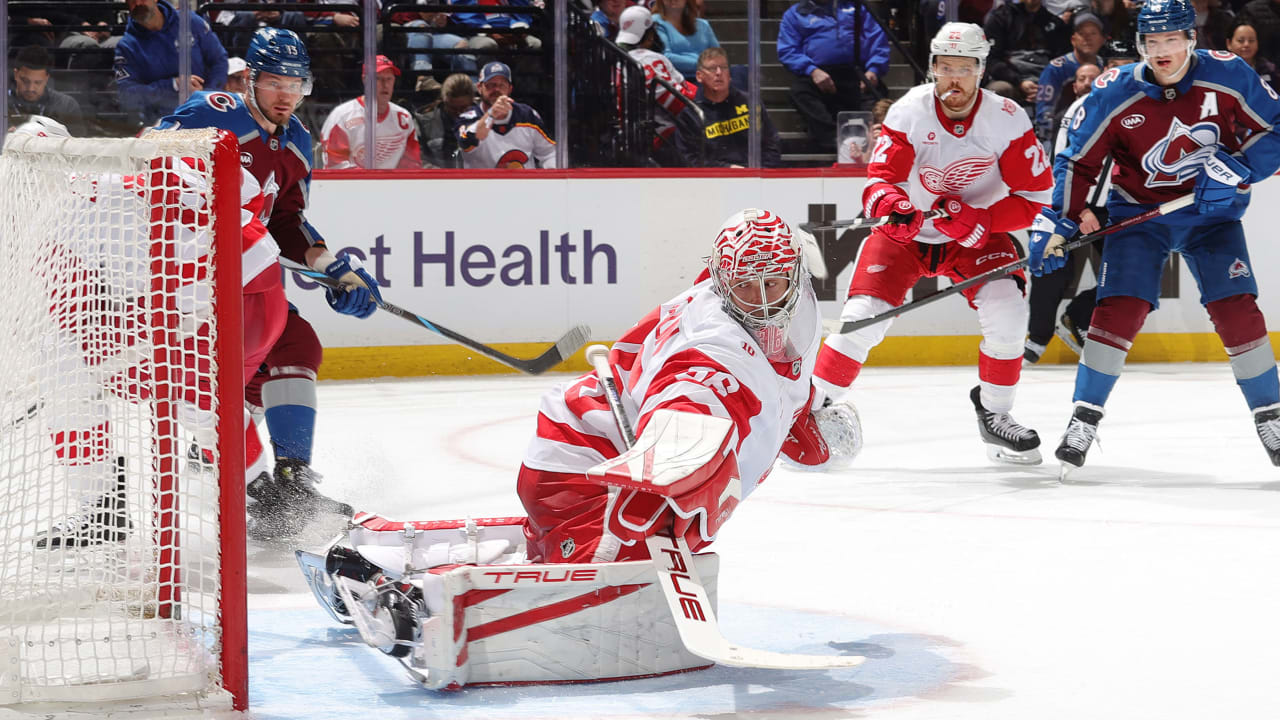 Gibson makes 21 saves, Red Wings blank Avalanche in 2nd game of home-and-home