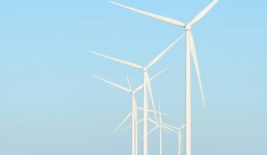 Wind and Solar outstrip Fossil Fuels in Europe for First Time