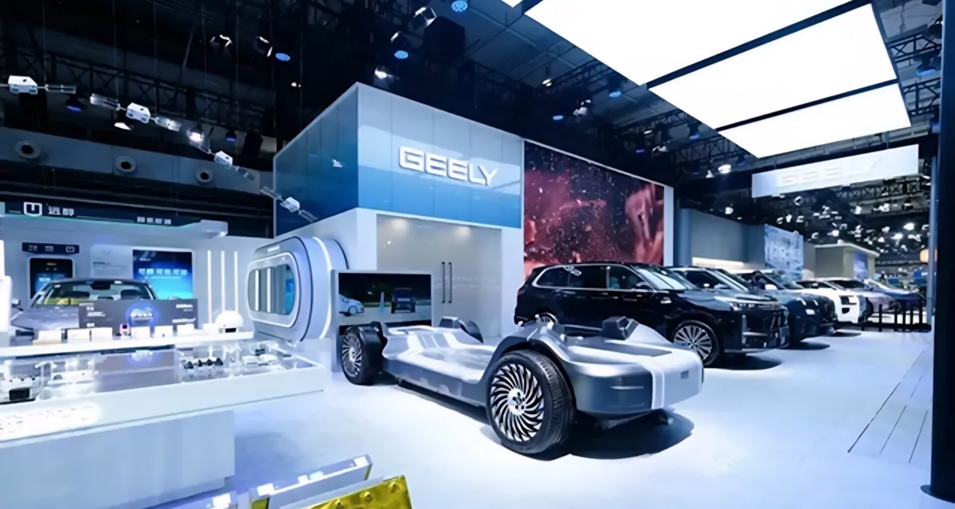 Geely overtook BYD in passenger vehicle sales, Huawei's HIMA emerged among top 10 in China, January 2026