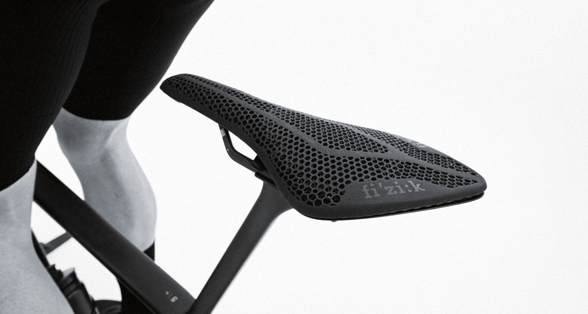 Fizik Vento Arione R1 Adaptive saddle