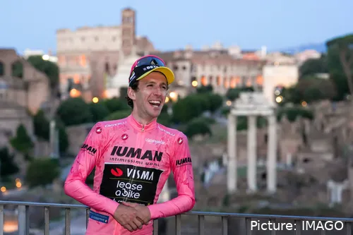 Simon Yates completed a chapter in his career and life at the 2025 Giro d'Italia