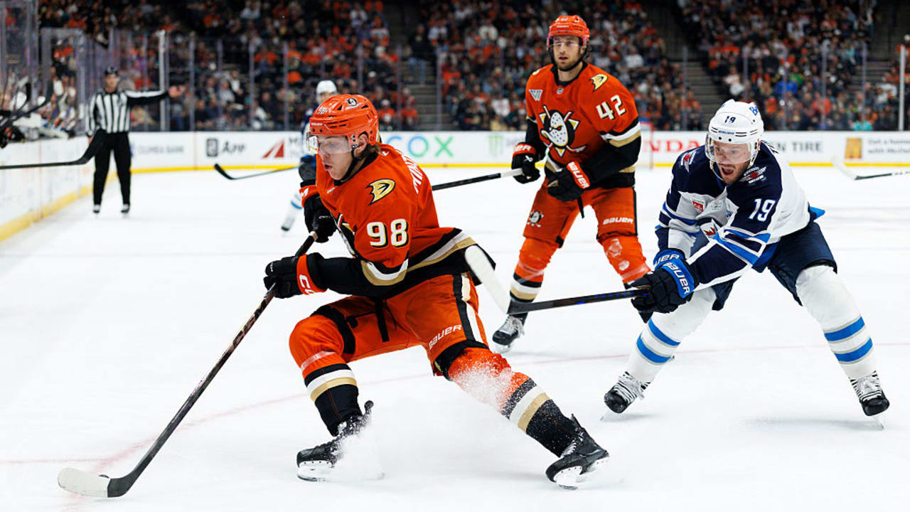 Mintyukov Ties the Game | Anaheim Ducks