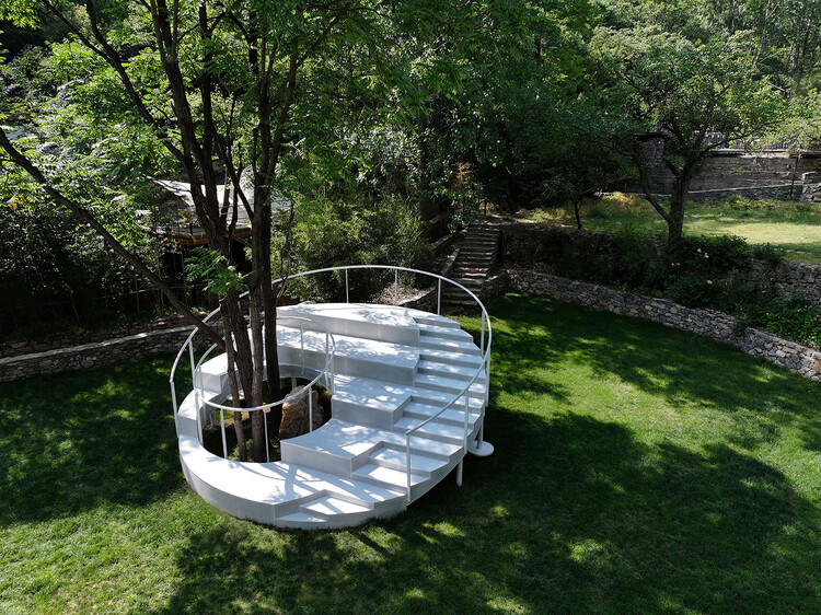 Circle Pit / Studio Clash - Image 1 of 26