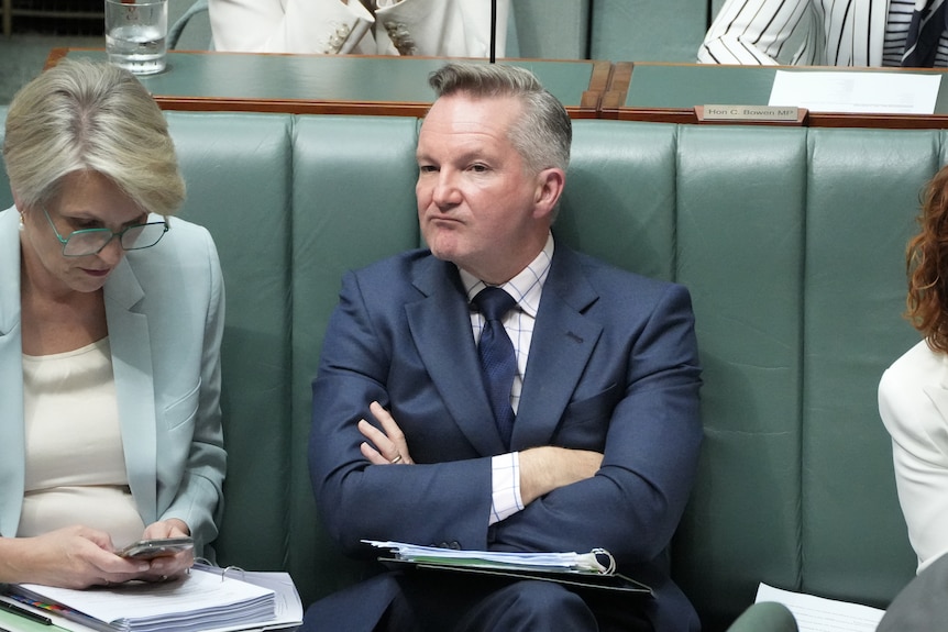 Chris Bowen