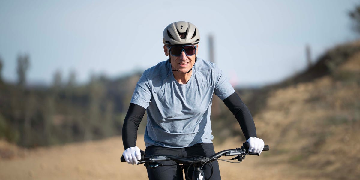 3 Skills That Help Older Cyclists Ride Faster and Longer