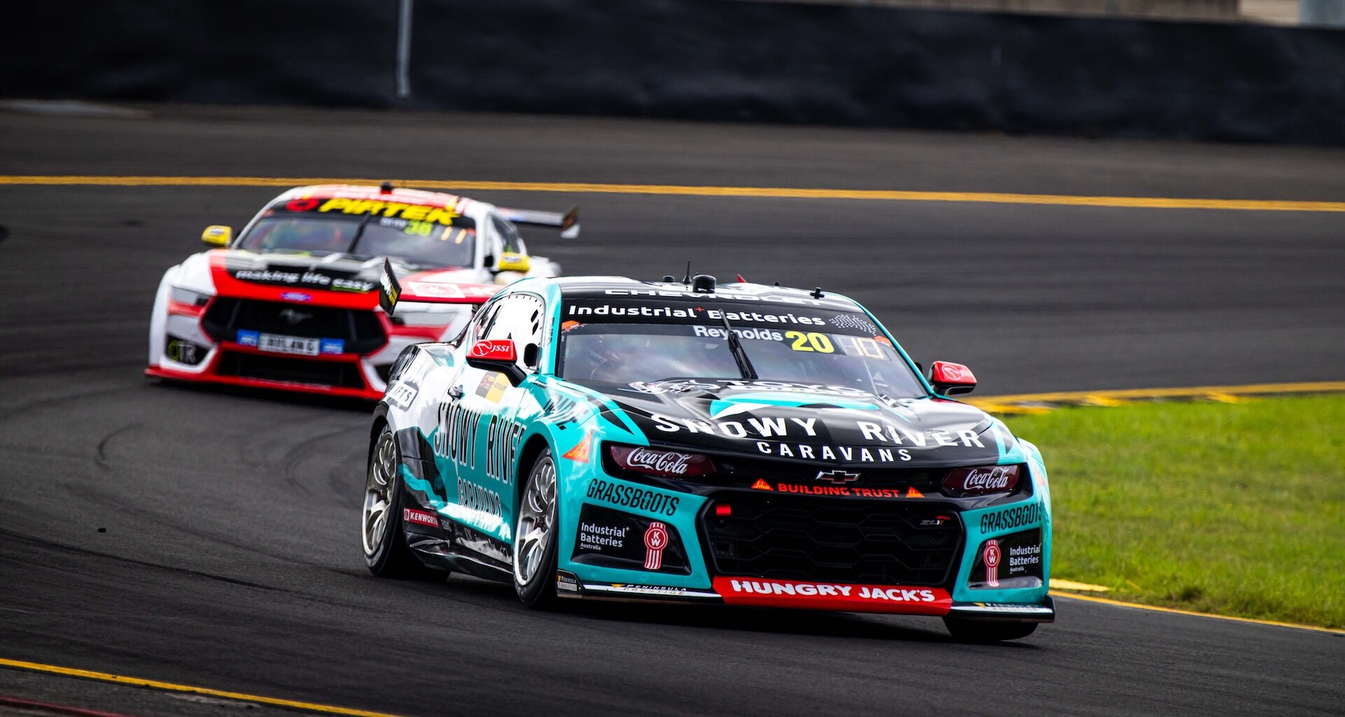 How 'massive' McPherson coup further fuels manufacturer rivalry - Supercars