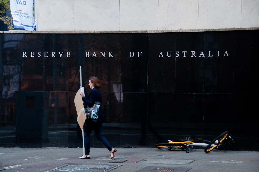 RBA urged to maintain cash rate at 3.85% today