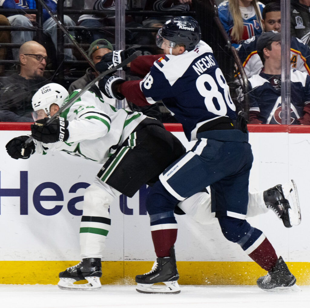 Why Avalanche's once-insurmountable Central Division lead has almost vanished | NHL Insider