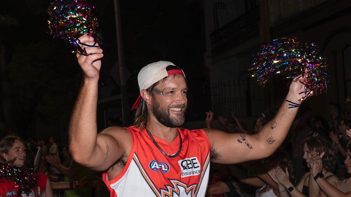 Sydney Mardi Gras: Mitch Brown and Matthew Pavlich lead crowd at Oxford Street parade