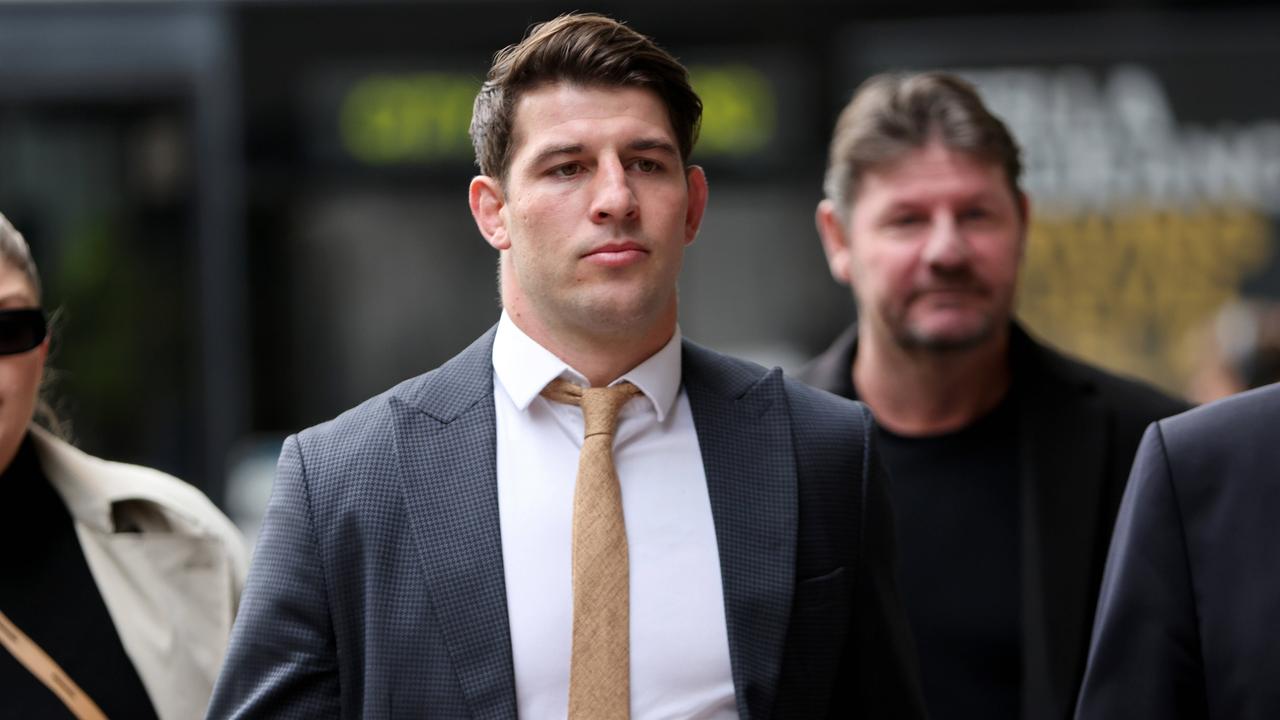 EX-NRL star Curtis Scott makes shock concussion claim, granted bail after alleged Sydney CBD assault