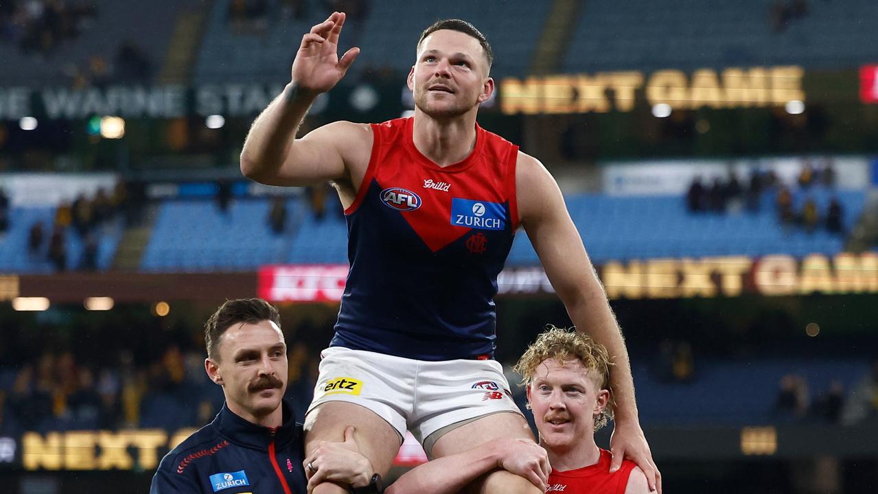 Steven May retires from Melbourne Demons after off-field dramas force contract settlement, latest news