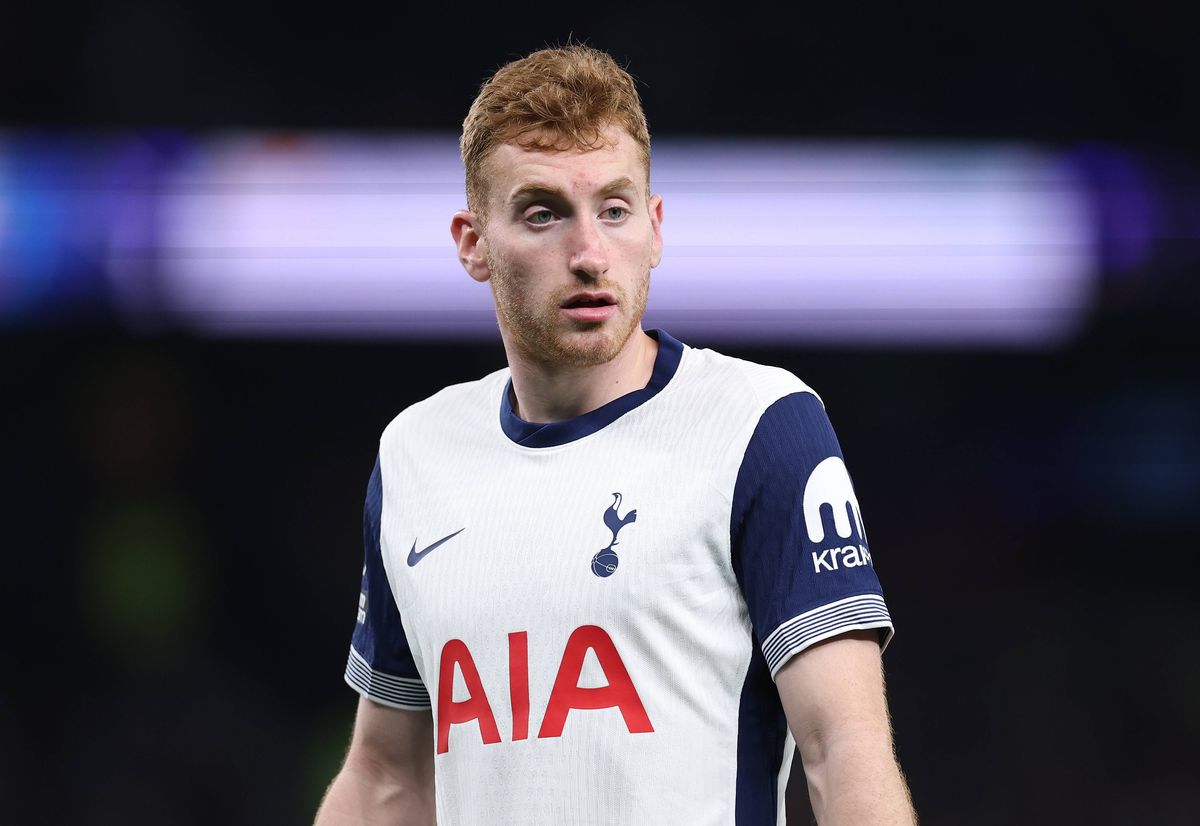 LONDON, ENGLAND - APRIL 21: Dejan Kulusevski of Tottenham Hotspur reacts during the Premier League match between Tottenham Hotspur FC and Nottingham Forest FC at Tottenham Hotspur Stadium on April 21, 2025 in London, England. (Photo by Ryan Pierse/Getty Images)