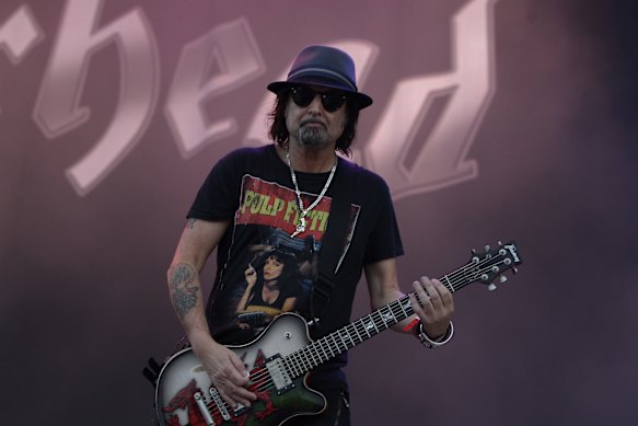 Motorhead’s Phil “Wizzo” Campbell performing in South Korea in 2015. 