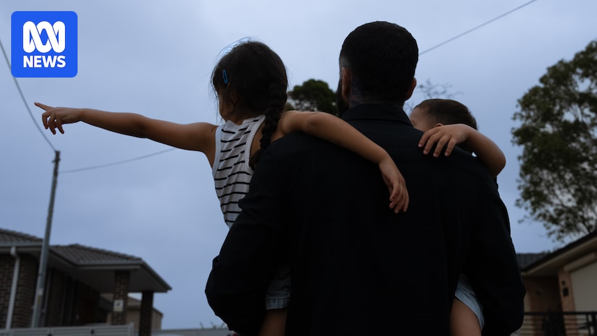 Iranian political refugee who risked his life at Bondi faces deportation