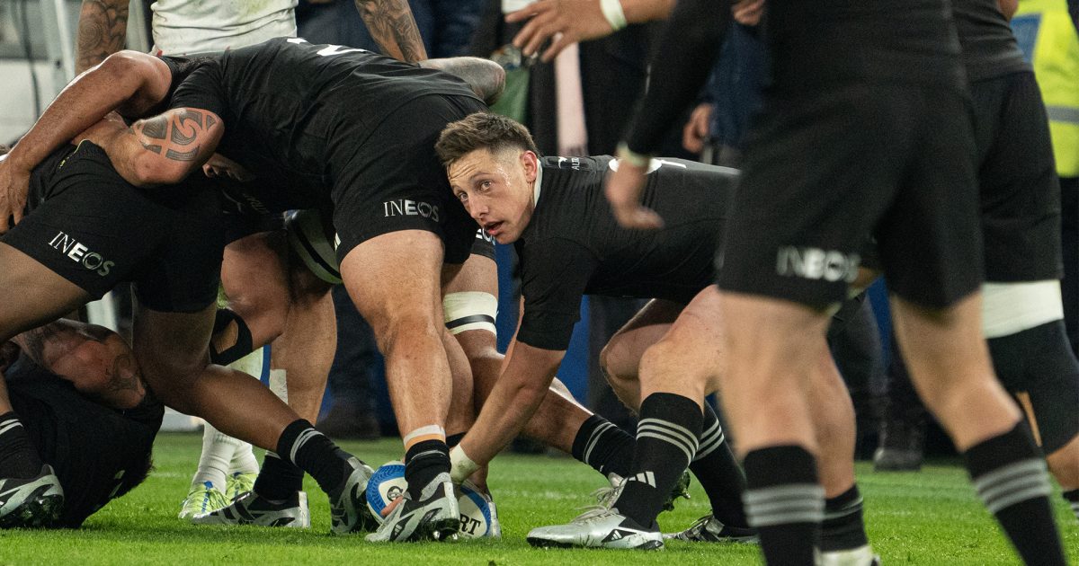 Justin Marshall implores Dave Rennie to zag as the rugby world zigs