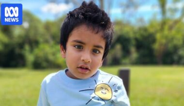 Parents and disability advocates shocked as specialist service AEIOU closes with no notice