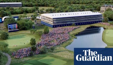 Andy Burnham tees off bid to bring Ryder Cup golf tournament to Bolton | Bolton