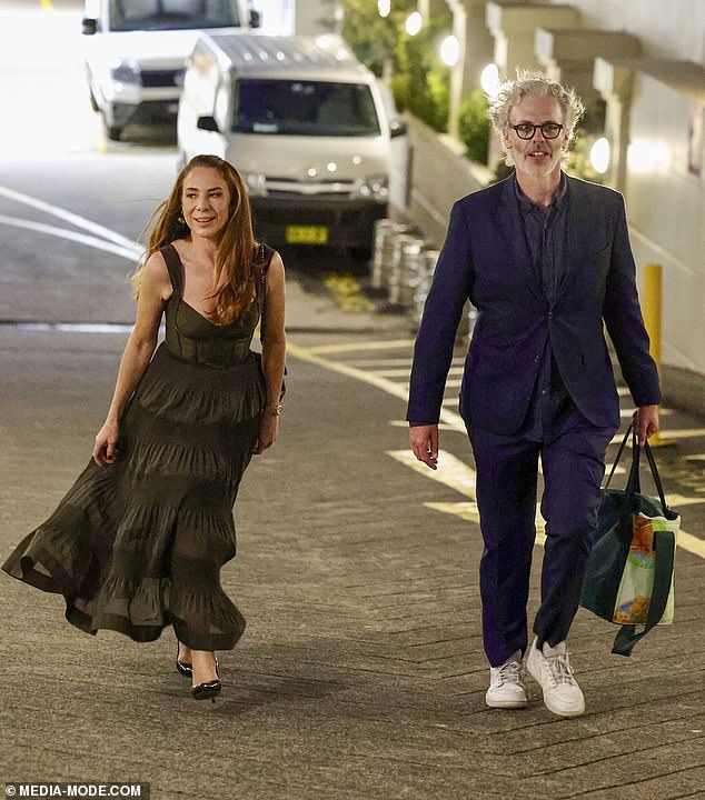 The mother-of-one pulled her brunette locks back into a half up-half down style and accentuated her natural beauty with minimal makeup