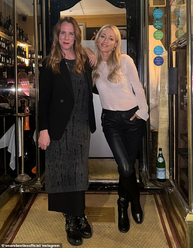 On the same day as Madigan's fuzzy write¿up, acid-tongued scribe Annette Sharp published a far more critical piece about O'Neill (left, with Henderson)