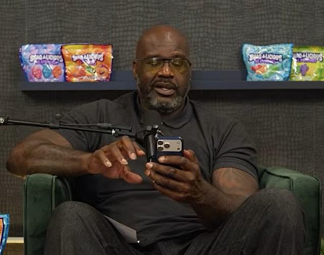 Shaquille O'Neal has denied sending messages to Sabrina Carpenter on Instagram
