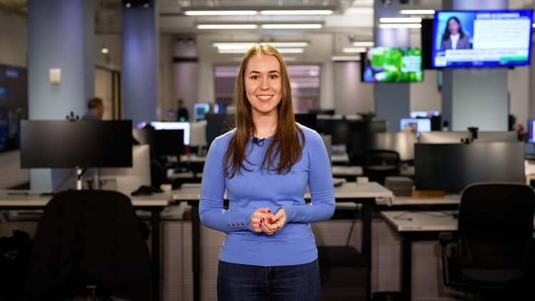 More companies are considering "peanut butter" raises